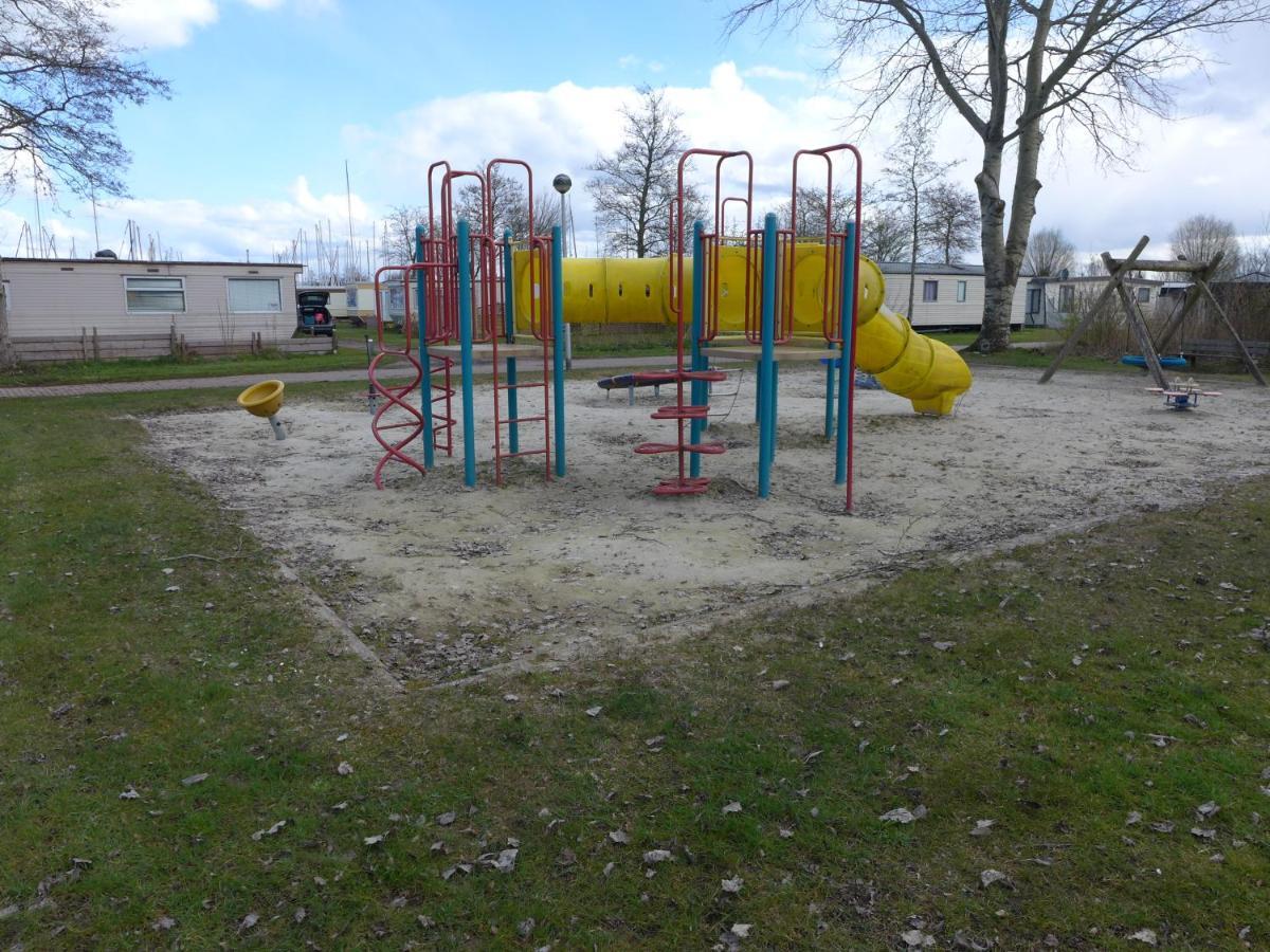 Family Home Grill, Beach, Relax - Workum Exteriör bild